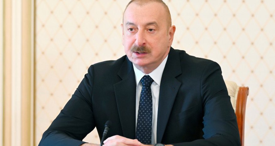 Ermənistanın hazırkı konstitusiyası dəyişməz qaldığı halda sülh sazişinin bağlanması mümkün deyil - İlham Əliyev Ermənistanın hazırkı konstitusiyası dəyişməz qaldığı halda sülh sazişinin bağlanması mümkün deyil - İlham Əliyev