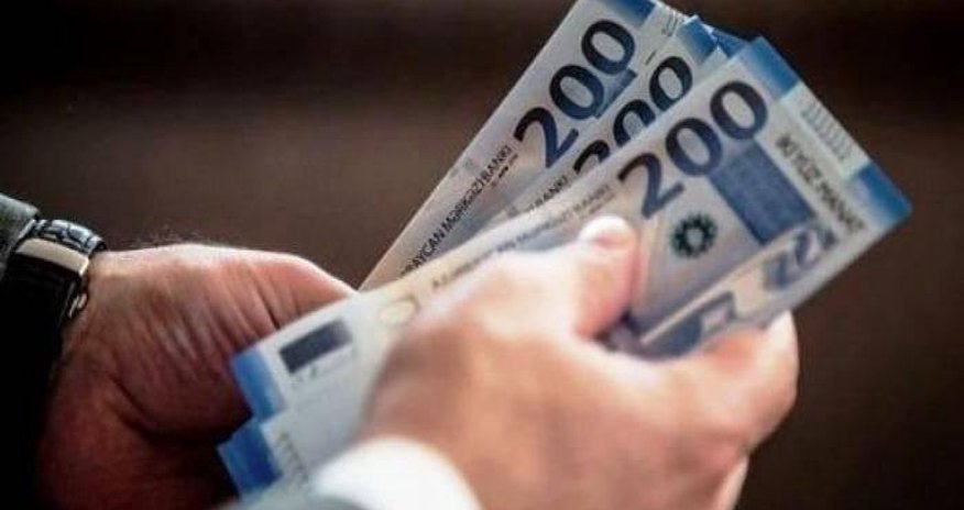 Azərbaycanda orta aylıq nominal əməkhaqqı 1007,5 manata çatıb Azərbaycanda orta aylıq nominal əməkhaqqı 1007,5 manata çatıb