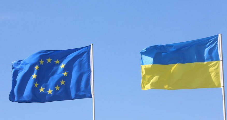 Ukraine signs security pacts with EU, Lithuania and Estonia Ukraine signs security pacts with EU, Lithuania and Estonia