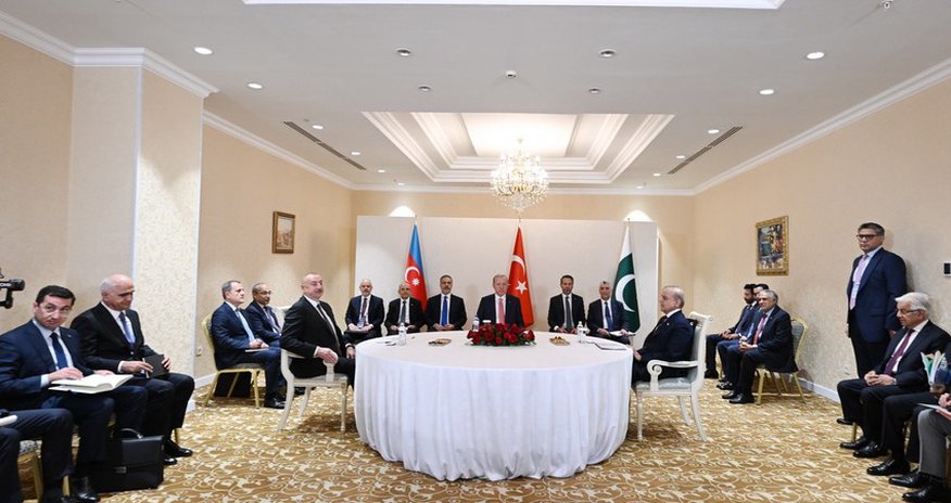 Azərbaycan ordusu Türkiyə və Pakistanla birgə təlimlər keçirəcək Azərbaycan ordusu Türkiyə və Pakistanla birgə təlimlər keçirəcək