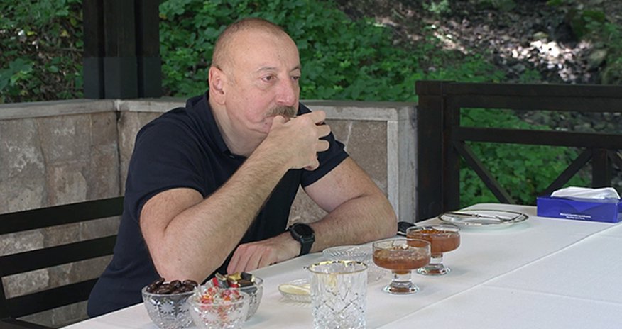 Prezident "İsa Bulağı" nın açılışında olub - Fotolar Prezident "İsa Bulağı" nın açılışında olub - Fotolar