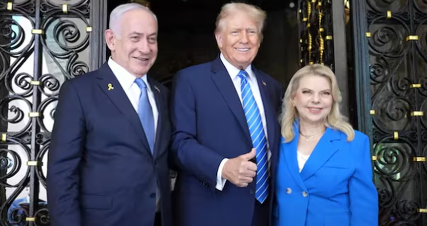 Tramp Netanyahu ilə görüşüb - Video Tramp Netanyahu ilə görüşüb - Video