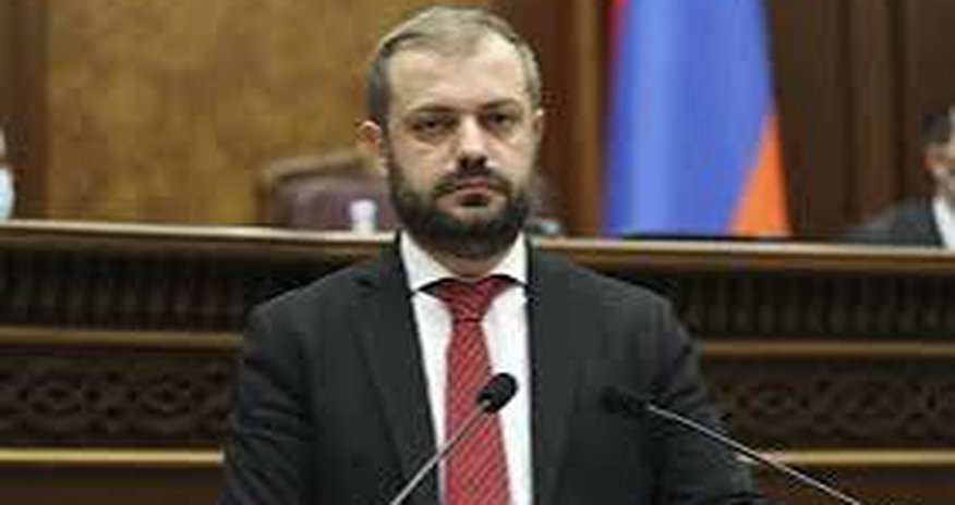 Ermənistan Azərbaycanın tələbi ilə konstitusiyaya dəyişiklik etməyəcək - Gevorq Papoyan Ermənistan Azərbaycanın tələbi ilə konstitusiyaya dəyişiklik etməyəcək - Gevorq Papoyan