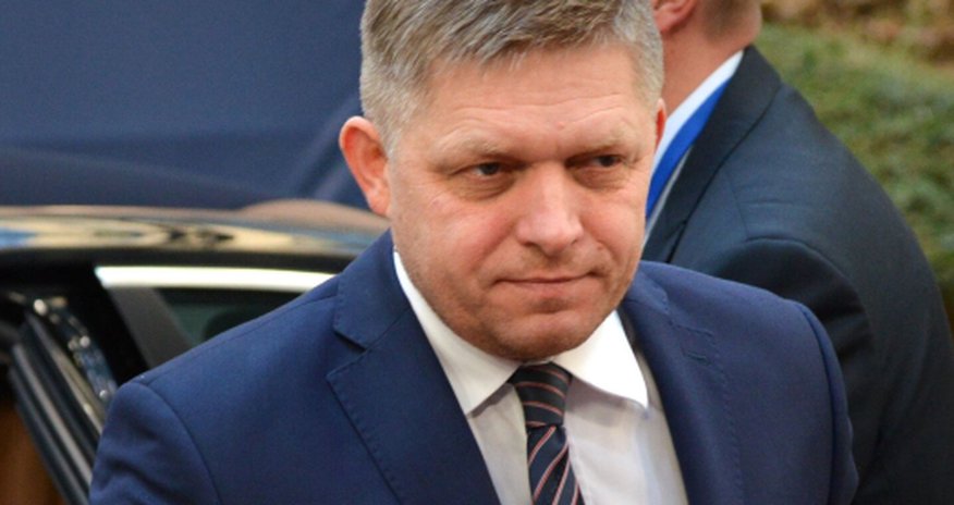 Фицо заявил о новых покушениях Фицо заявил о новых покушениях