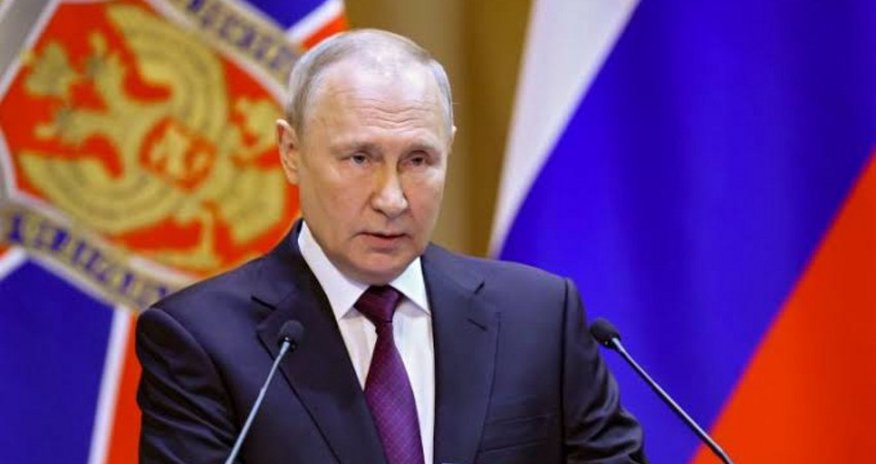 President of Russia visits Alley of Martyrs in Baku, pays tribute to fallen heroes at Eternal Flame President of Russia visits Alley of Martyrs in Baku, pays tribute to fallen heroes at Eternal Flame