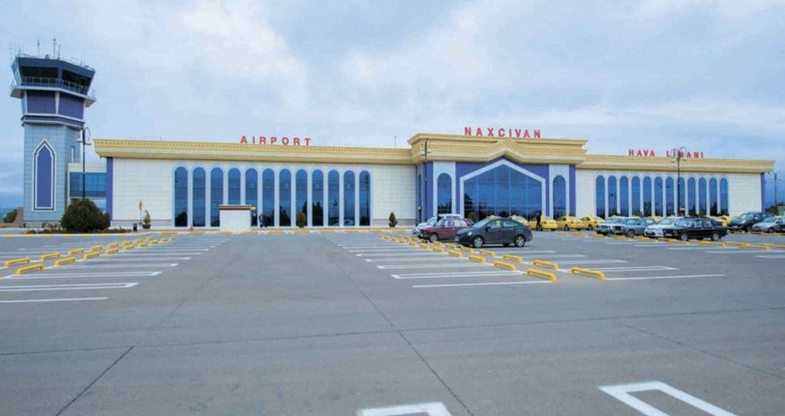 AZAL: Naxçıvan aeroportunda ciddi sərnişin sıxlığı müşahidə edilir AZAL: Naxçıvan aeroportunda ciddi sərnişin sıxlığı müşahidə edilir