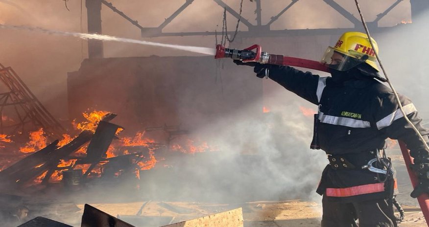 Bakıda yataqxanada yanğın olub, 5 nəfər təxliyə edilib Bakıda yataqxanada yanğın olub, 5 nəfər təxliyə edilib