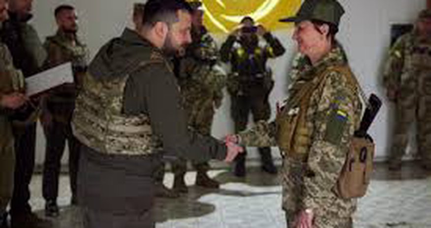 4 il sonra bu ölkədə qadınlar məcburi hərbi xidmətə gedəcək 4 il sonra bu ölkədə qadınlar məcburi hərbi xidmətə gedəcək