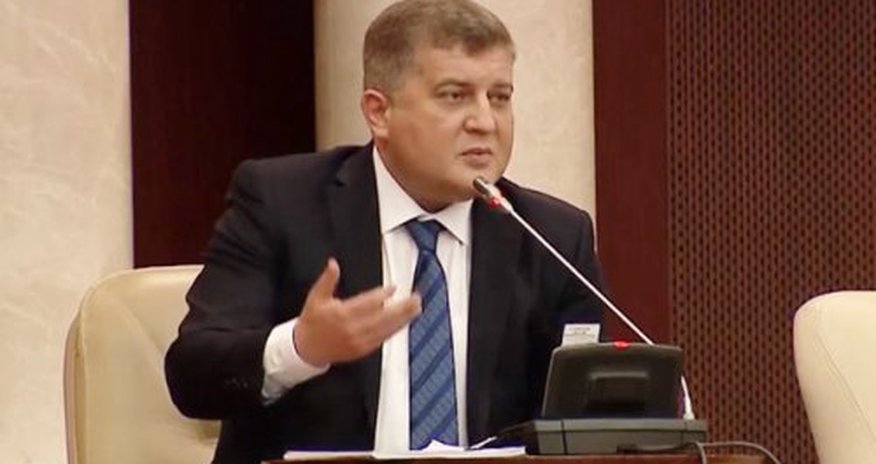 Erkin Qədirli saxta səs yığmağına görə MSK müraciət edib Erkin Qədirli saxta səs yığmağına görə MSK müraciət edib