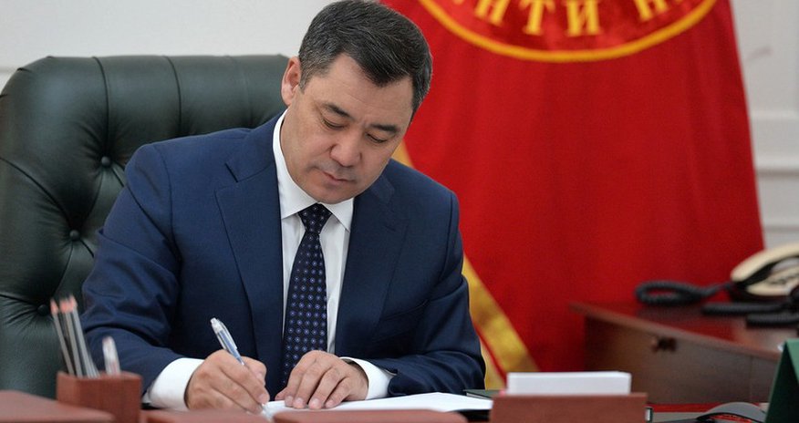 Qırğızıstan Prezidenti yerli özünüidarəetmə orqanlarına yeni seçkilər təyin edib Qırğızıstan Prezidenti yerli özünüidarəetmə orqanlarına yeni seçkilər təyin edib