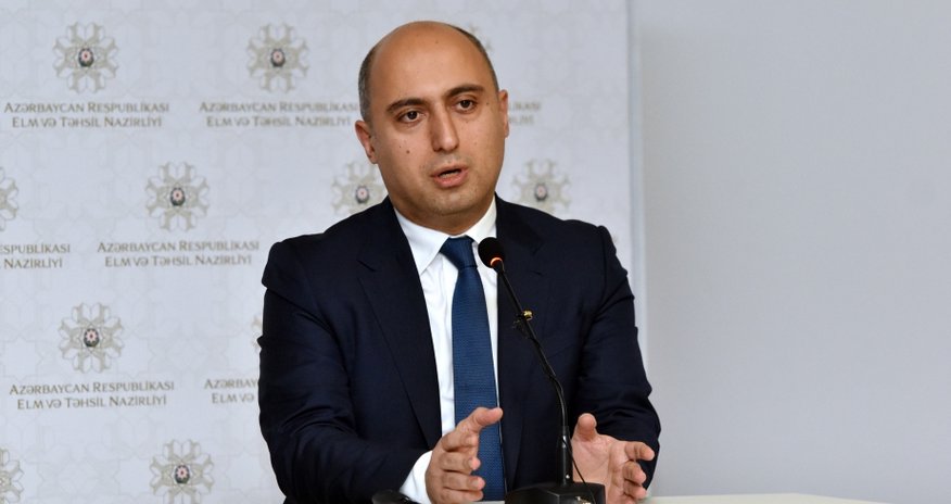 Nazirlə görüşmək məktəb direktorunun qəbuluna düşməkdən daha asandır - Nazir Nazirlə görüşmək məktəb direktorunun qəbuluna düşməkdən daha asandır - Nazir