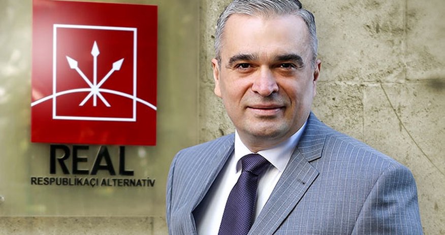 İlqar Məmmədov istefa verib İlqar Məmmədov istefa verib