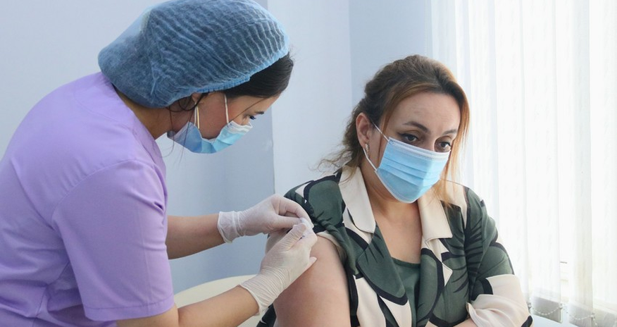 В Азербайджане началась вакцинация против гриппа в связи с осенне-зимним сезоном В Азербайджане началась вакцинация против гриппа в связи с осенне-зимним сезоном