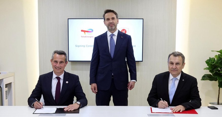 Bayraktar: BOTAS, TotalEnergies sign 10-year LNG supply agreement Bayraktar: BOTAS, TotalEnergies sign 10-year LNG supply agreement