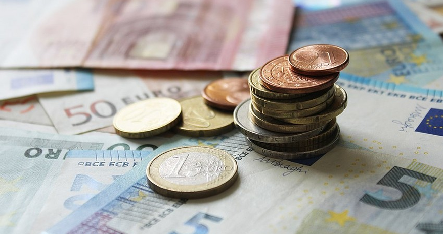 Инфляция в еврозоне в августе составила 2,2% Инфляция в еврозоне в августе составила 2,2%