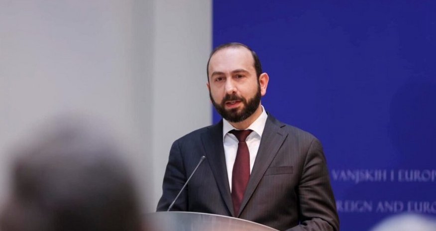 Yerevan interested in signing peace treaty with Baku, Armenia's foreign minister says Yerevan interested in signing peace treaty with Baku, Armenia's foreign minister says