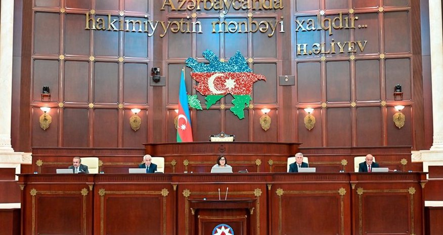 Milli Məclisin payız sessiyası üzrə növbəti plenar iclasının vaxtı açıqlanıb Milli Məclisin payız sessiyası üzrə növbəti plenar iclasının vaxtı açıqlanıb