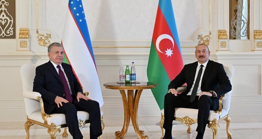 Şavkat Mirziyoyev İlham Əliyevi təbrik edib Şavkat Mirziyoyev İlham Əliyevi təbrik edib