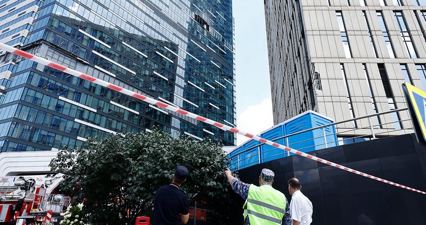 Мэр Москвы заявил об уничтожении летевших на город 32 дронов Мэр Москвы заявил об уничтожении летевших на город 32 дронов