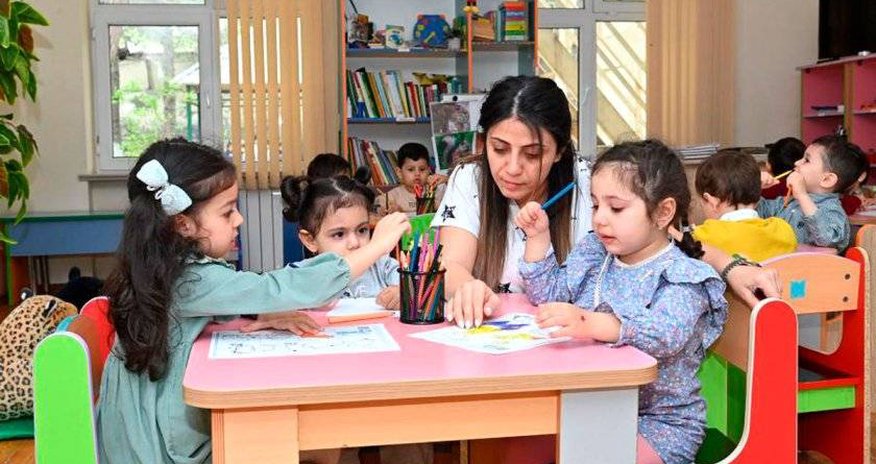 Bağça müəllimlərinin sertfikasiyaya cəlb olunması 2026-ci ilə kimi başa çatacaq Bağça müəllimlərinin sertfikasiyaya cəlb olunması 2026-ci ilə kimi başa çatacaq