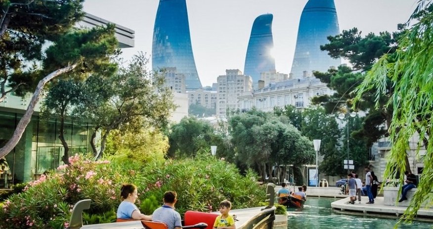Tourist flow to Azerbaijan surges by 27% Tourist flow to Azerbaijan surges by 27%