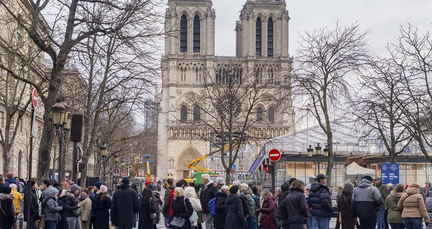 Carcinogenic lead used in Notre Dame Cathedral restoration Carcinogenic lead used in Notre Dame Cathedral restoration