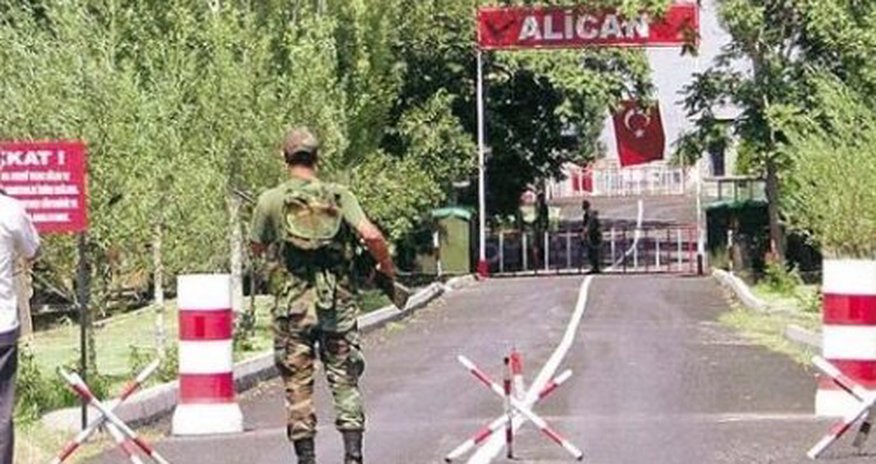 Ermənistan - Türkiyə sərhədində bir sıra idarələrin nümayəndələrinin görüşü baş tutub Ermənistan - Türkiyə sərhədində bir sıra idarələrin nümayəndələrinin görüşü baş tutub
