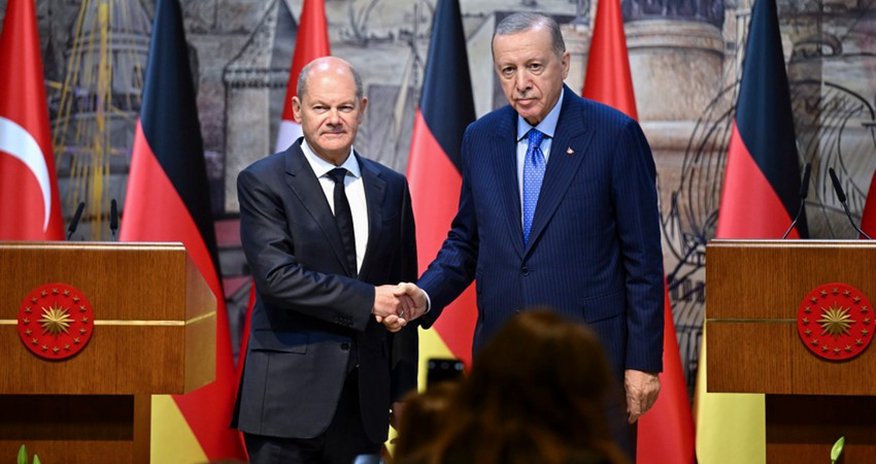 Ərdoğan Almaniya kansleri ilə Suriyadakı son durumu müzakirə edib Ərdoğan Almaniya kansleri ilə Suriyadakı son durumu müzakirə edib