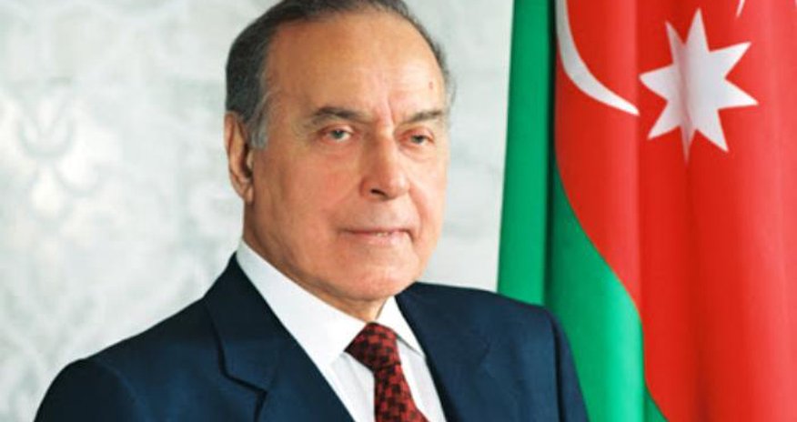 Heydər Əliyevin anım günüdür Heydər Əliyevin anım günüdür