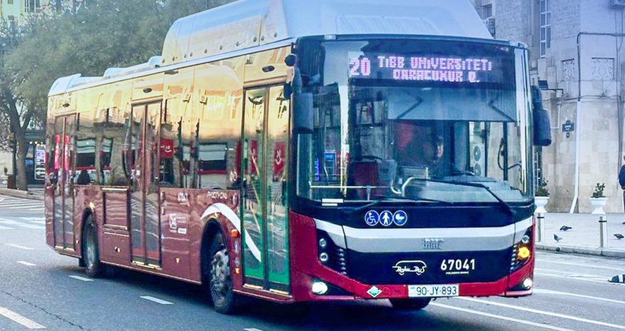 Yeni marşrut xətti üzrə avtobuslar sərnişinlərin istifadəsinə verilib Yeni marşrut xətti üzrə avtobuslar sərnişinlərin istifadəsinə verilib