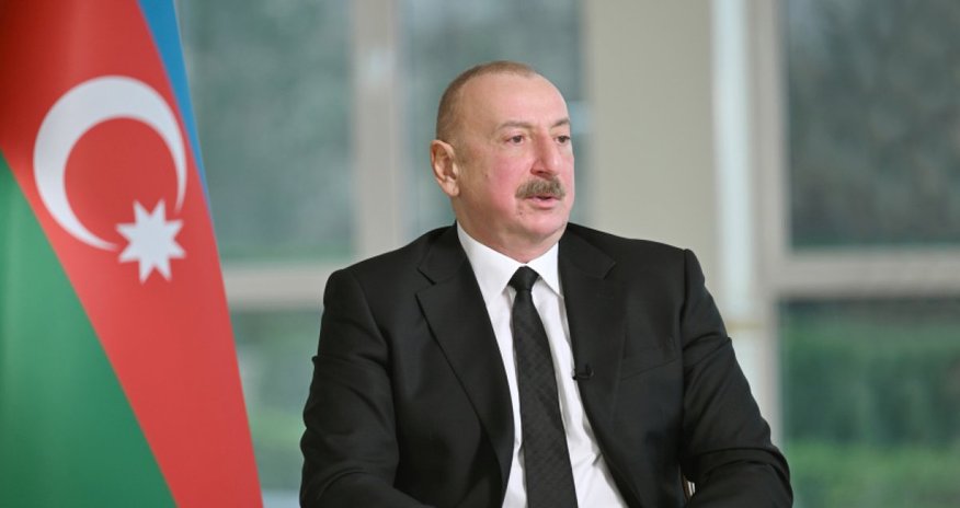 Ermənistan Azərbaycanla silahlanma yarışına davam gətirə bilməz Ermənistan Azərbaycanla silahlanma yarışına davam gətirə bilməz