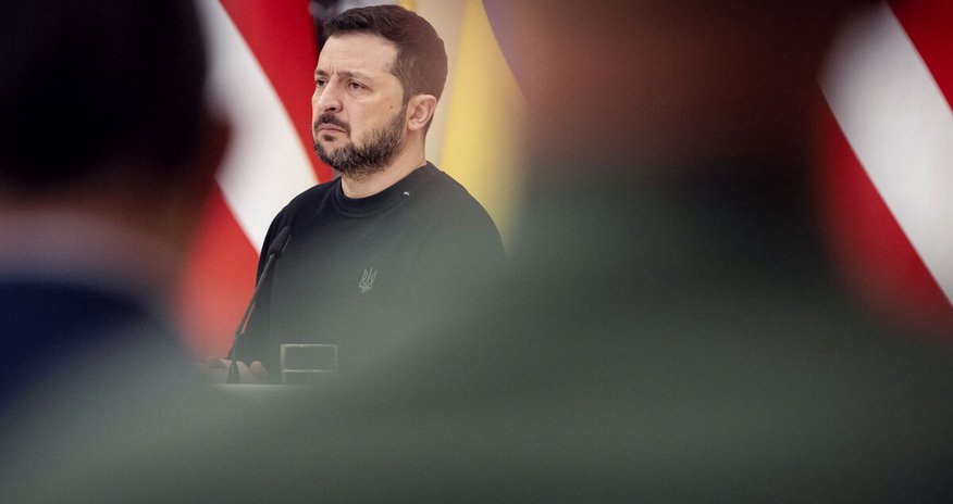 Зеленский записал новогоднее обращение на фоне флага США Зеленский записал новогоднее обращение на фоне флага США