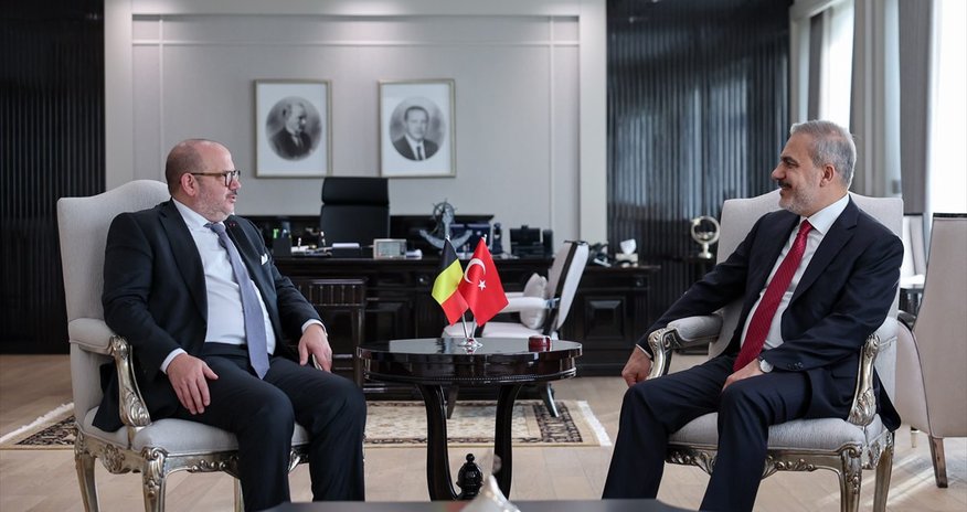Hakan Fidan belçikalı həmkarı ilə regional məsələləri müzakirə edib Hakan Fidan belçikalı həmkarı ilə regional məsələləri müzakirə edib