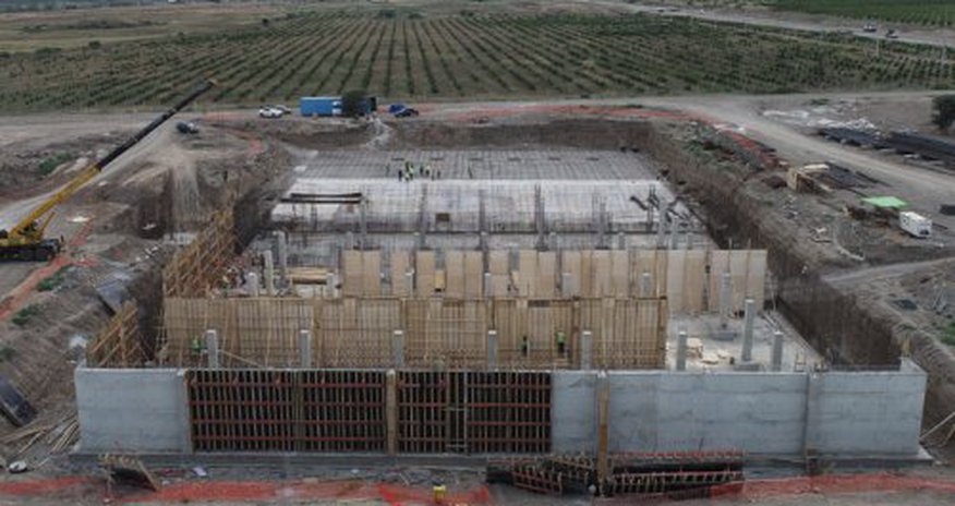 Naxçıvanda su anbarının yenidən qurulmasına 12 milyon manatdan çox xərclənəcək Naxçıvanda su anbarının yenidən qurulmasına 12 milyon manatdan çox xərclənəcək