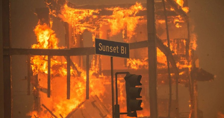 Hollywood Hills fire breaks out as deadly wildfires burn out of control across Los Angeles area Hollywood Hills fire breaks out as deadly wildfires burn out of control across Los Angeles area