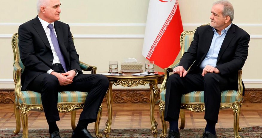 Şahin Mustafayev Məsud Pezeşkianla görüşüb Şahin Mustafayev Məsud Pezeşkianla görüşüb