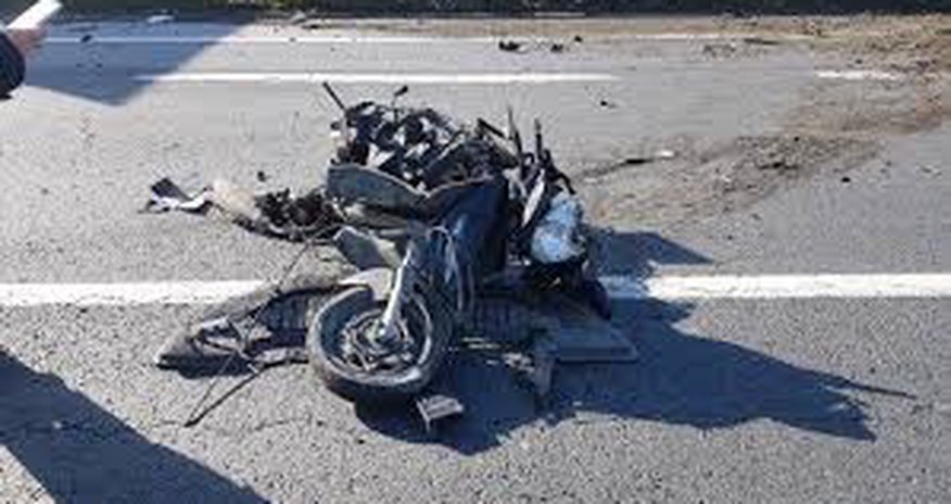 В Баку водитель мопеда погиб в ДТП с автомобилем В Баку водитель мопеда погиб в ДТП с автомобилем