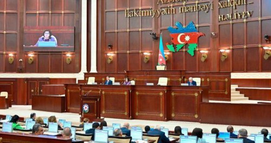 Parlamentdə dini qurumlarla bağlı dinləmə keçiriləcək Parlamentdə dini qurumlarla bağlı dinləmə keçiriləcək