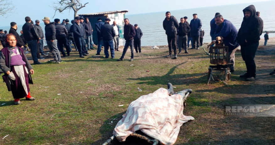 Найдено тело одного из пропавших в Каспийском море рыбаков Найдено тело одного из пропавших в Каспийском море рыбаков
