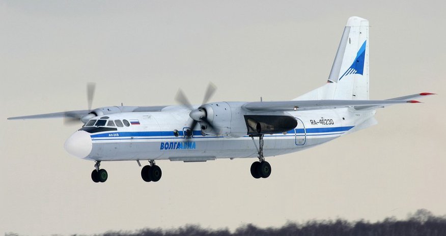 Plane fails to land in Russia's Yakutsk due to broken landing gear Plane fails to land in Russia's Yakutsk due to broken landing gear