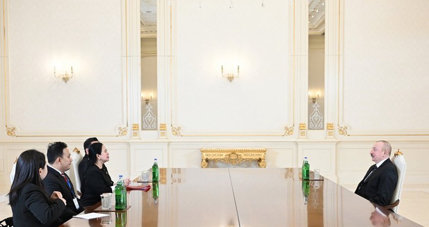 Президент Ильхам Алиев принял председателя Палаты представителей Индонезии Президент Ильхам Алиев принял председателя Палаты представителей Индонезии