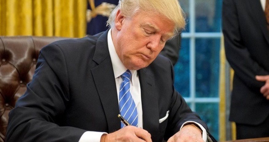 Трамп возобновил военную помощь Тайваню Трамп возобновил военную помощь Тайваню