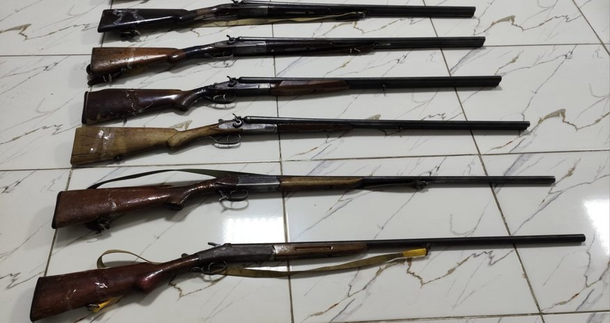 Astarada 7 nəfərdən odlu silah götürülüb,saxlanılan var Astarada 7 nəfərdən odlu silah götürülüb,saxlanılan var