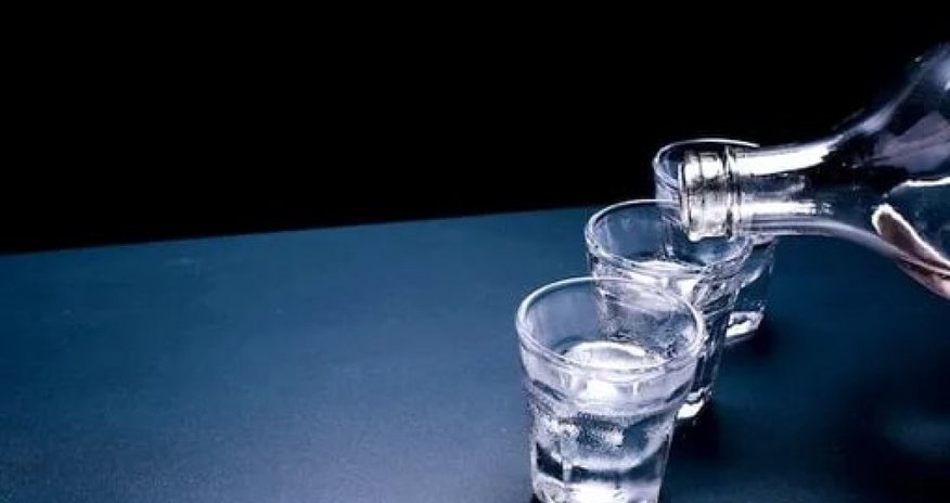 В Баку арестовали производителя смертельного спирта В Баку арестовали производителя смертельного спирта