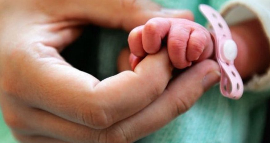 Yaponiyada doğum səviyyəsi rekord dərəcədə azalıb Yaponiyada doğum səviyyəsi rekord dərəcədə azalıb