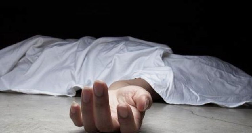 В Сумгайыте в автомобиле обнаружено тело 50-летнего мужчины В Сумгайыте в автомобиле обнаружено тело 50-летнего мужчины