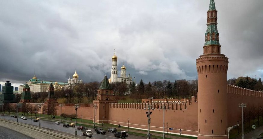 В Кремле не исключили телефонный разговор Путина и Трампа В Кремле не исключили телефонный разговор Путина и Трампа