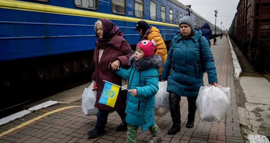 Киев начал эвакуацию жителей из Сумской области Киев начал эвакуацию жителей из Сумской области