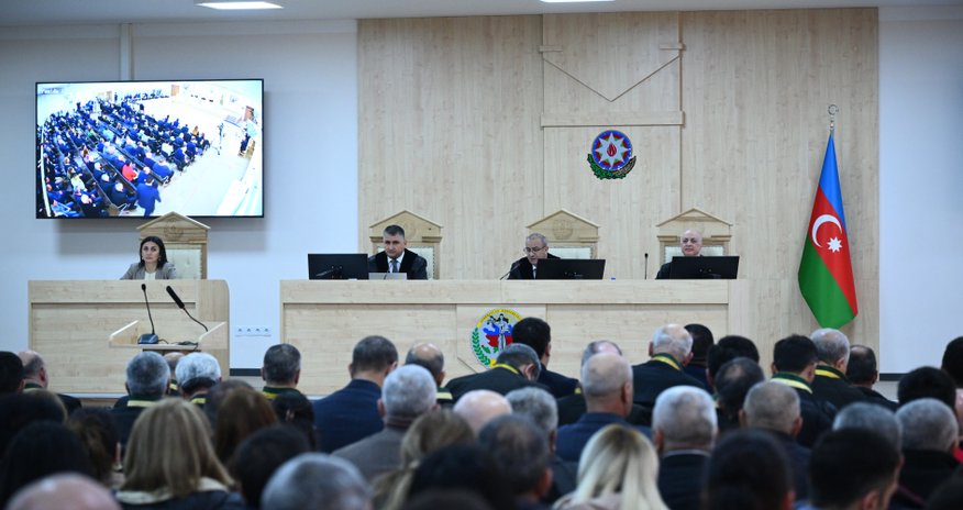 Çoxsaylı cinayətlərin törədilməsində təqsirləndirilən erməniəsilli şəxslərin məhkəməsi davam etdirilib Çoxsaylı cinayətlərin törədilməsində təqsirləndirilən erməniəsilli şəxslərin məhkəməsi davam etdirilib