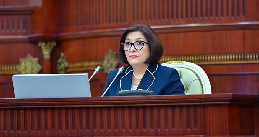 Председатель Милли Меджлиса награждена орденом "Шараф" Председатель Милли Меджлиса награждена орденом "Шараф"